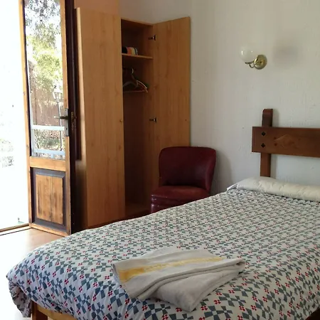 Residencia San Francisco Гостевой дом Пуэрто-Колом